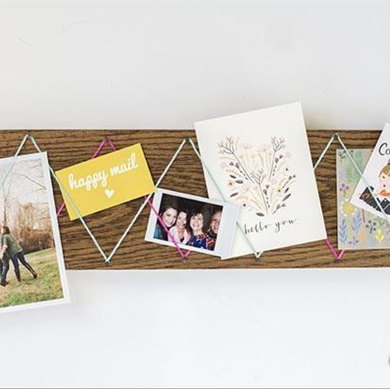 در نگهداری نامه‌ها و کارت‌ تبریک ها خلاق باشید