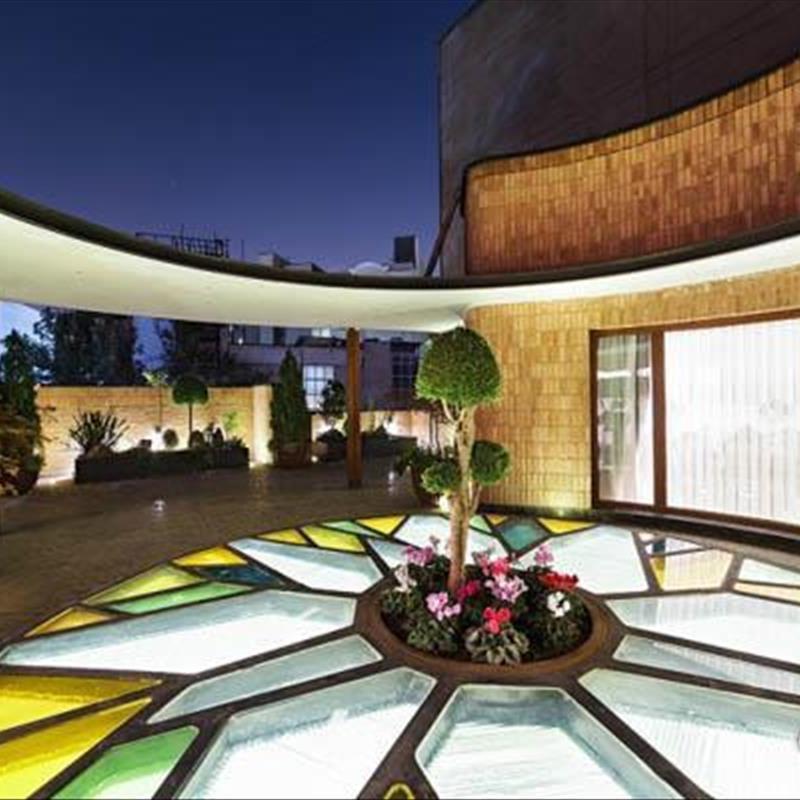 بازسازی خانه کاوه، ساختمانی 20 ساله در تهران