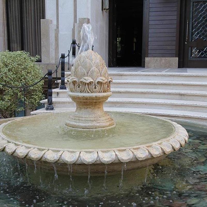 محوطه سازی ویلا مدرن، با خرید آبنمای سنگی