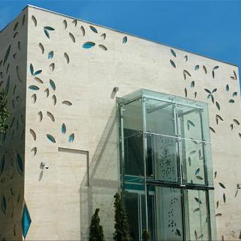طراحی خانه حجاب با نمای دعوت کننده در مشهد