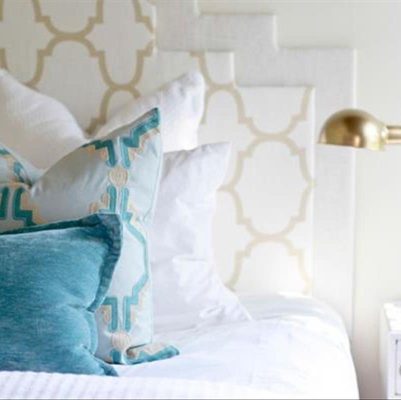 تختتان را تاج گذاری کنید!