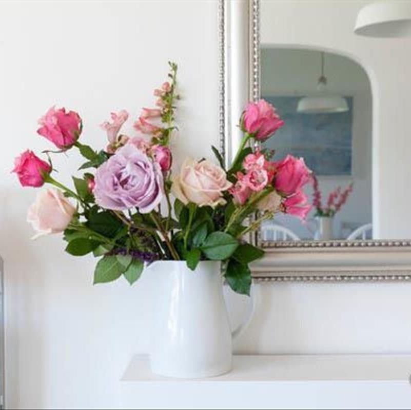 عمر گل های شاخه بریده خود را طولانی کنید!