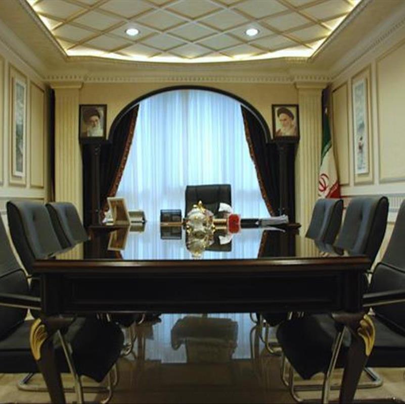 بیشتر روز خود را در چه فضای اداری سپری می کنید؟