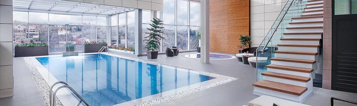 استودیو نیمکت