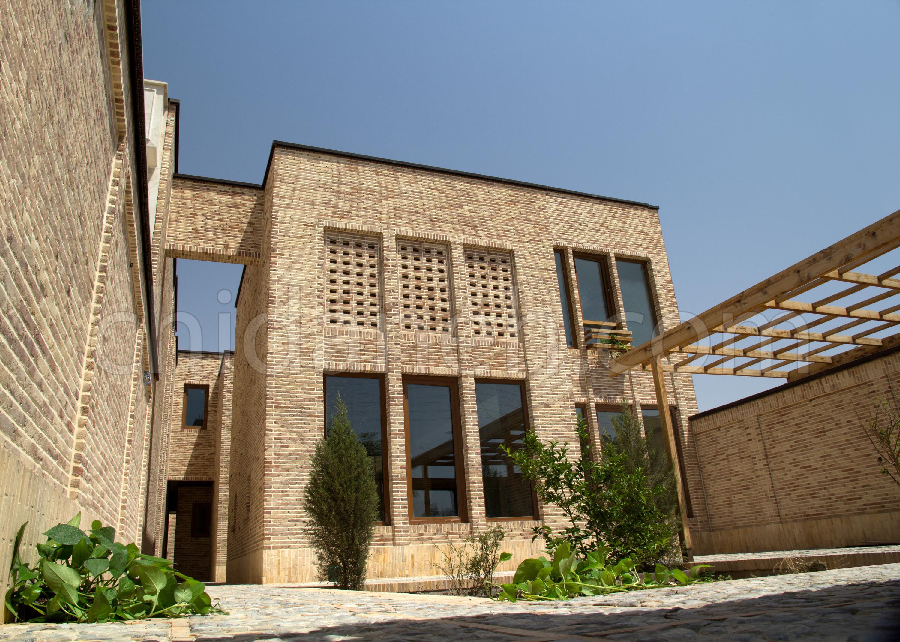 Chidaneh.com placeholder image