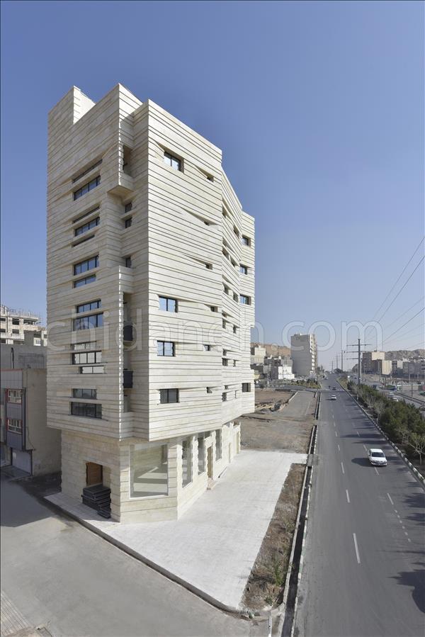 دفتر معماری هرم / مرتضی علی نیا مقدم