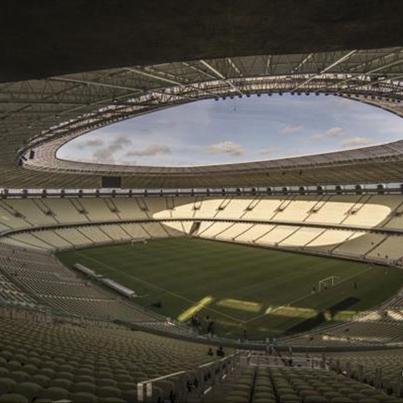 اتمام ورزشگاه کاستلاو آرنا در یک قدمی جام جهانی 2014